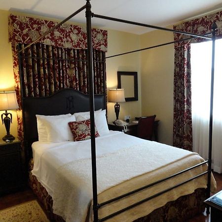 General Francis Marion Hotel 外观 照片