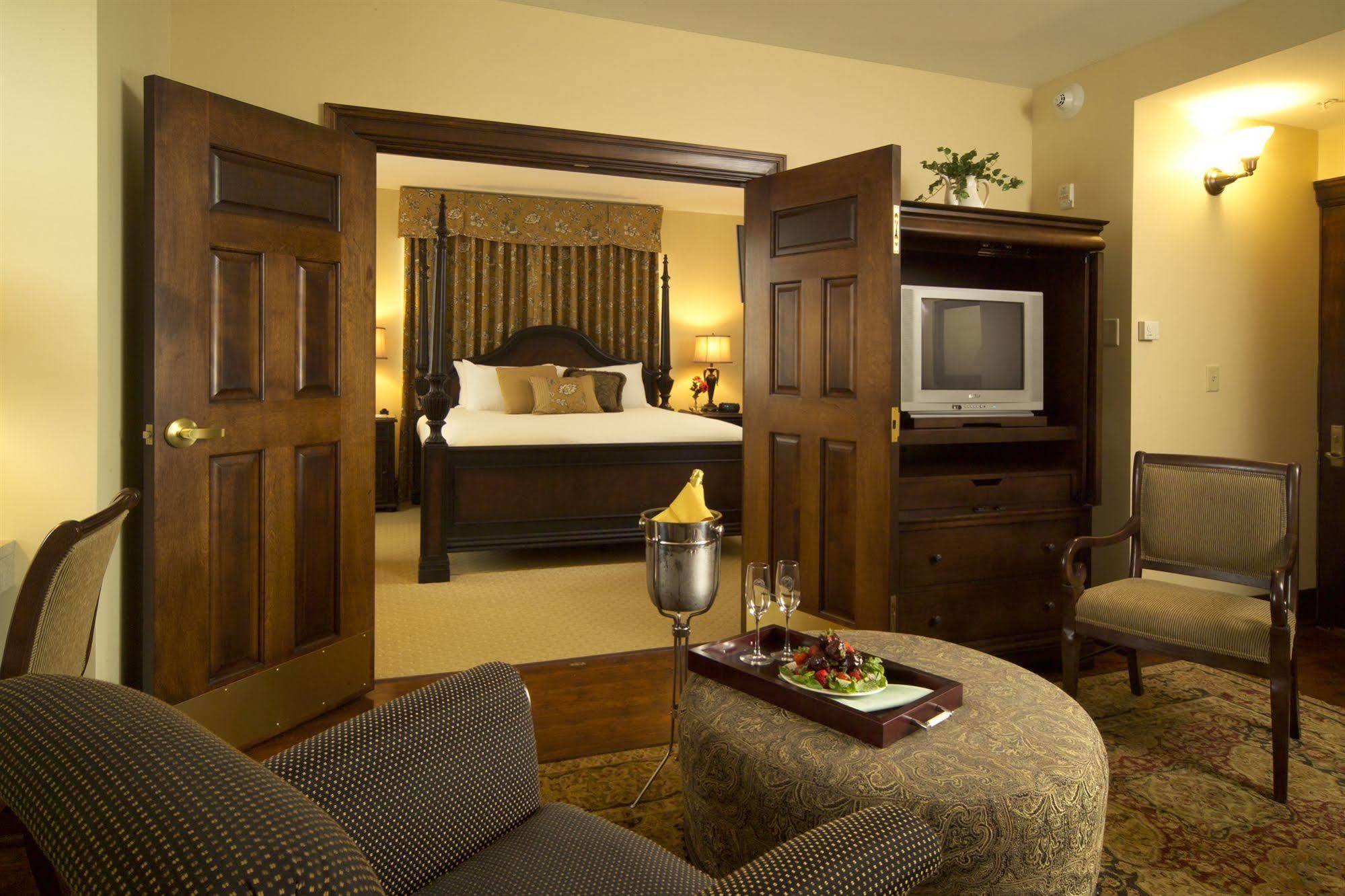 General Francis Marion Hotel 客房 照片